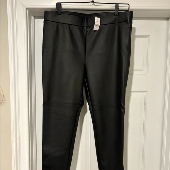 LOFT Black Faux Leather Pants - Picture 3 of 10
